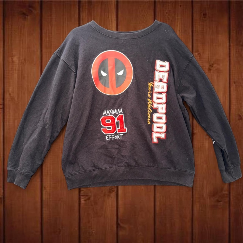 Marvel Deadpool Kids XL 16/18 Black Graphic Crewneck Sweatshirt